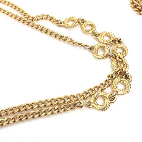 VINTAGE MONET GOLD TONE CHAIN LINK NECKLACE 27" LONG CIRCLE STATIONS LUXURIOUS - Picture 11 of 16